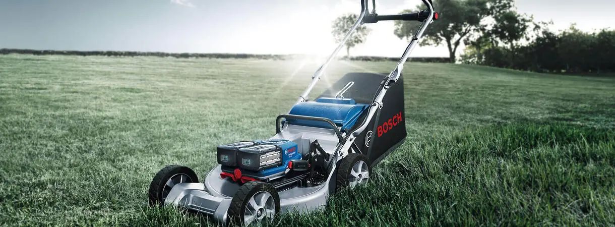 Benzínová vs. elektrická sekačka – výhody a nevýhody