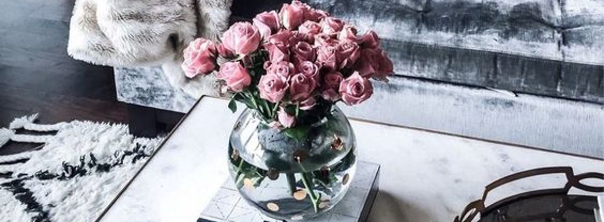 Ako vybrať vhodnú vázu pre rezané kvety?