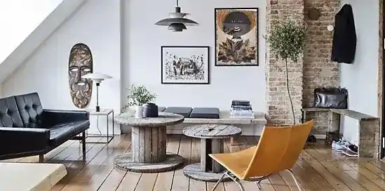 Aké dekorácie na stenu dokonalo rozjasnia holú stenu