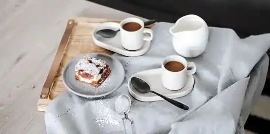 Ako byť hygge: Trendy v nábytku a materiáloch pre váš domov