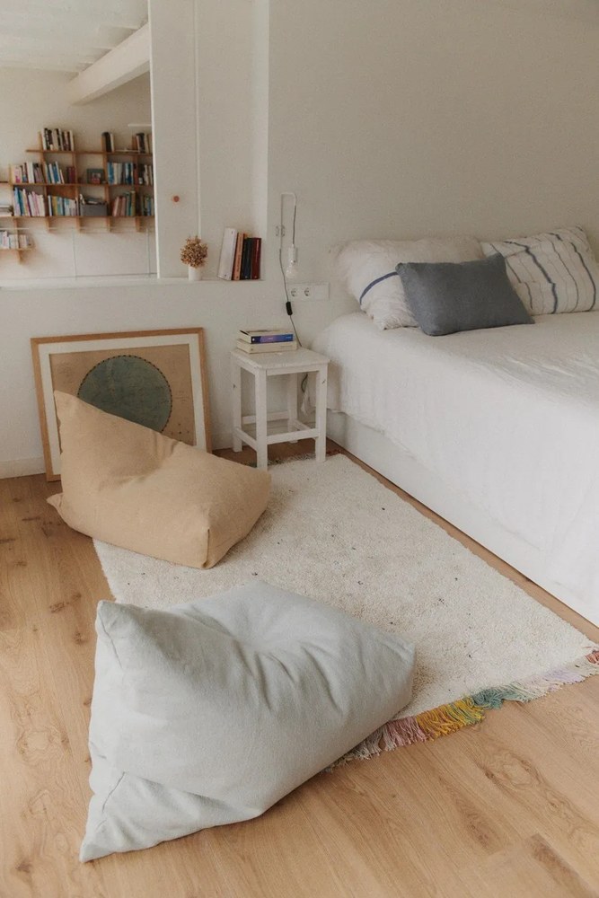 Svetložltý detský sedací vak Cleo Light Honey – Lorena Canals