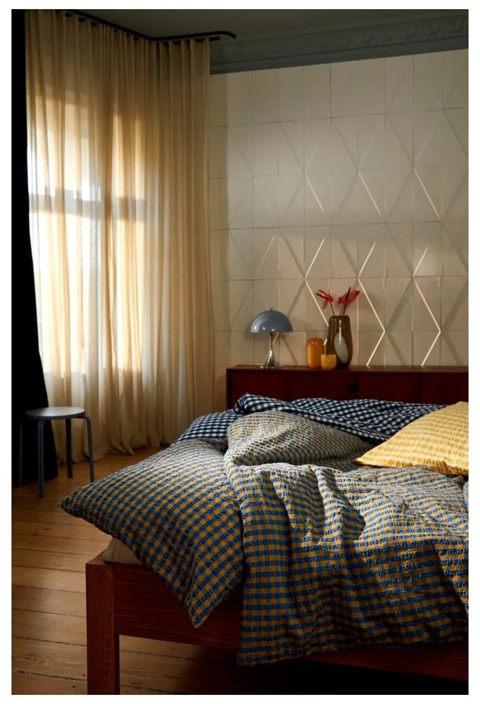 Bielo-tmavomodré krepové obliečky na jednolôžko 140x200 cm Bæk&amp;Bølge – JUNA