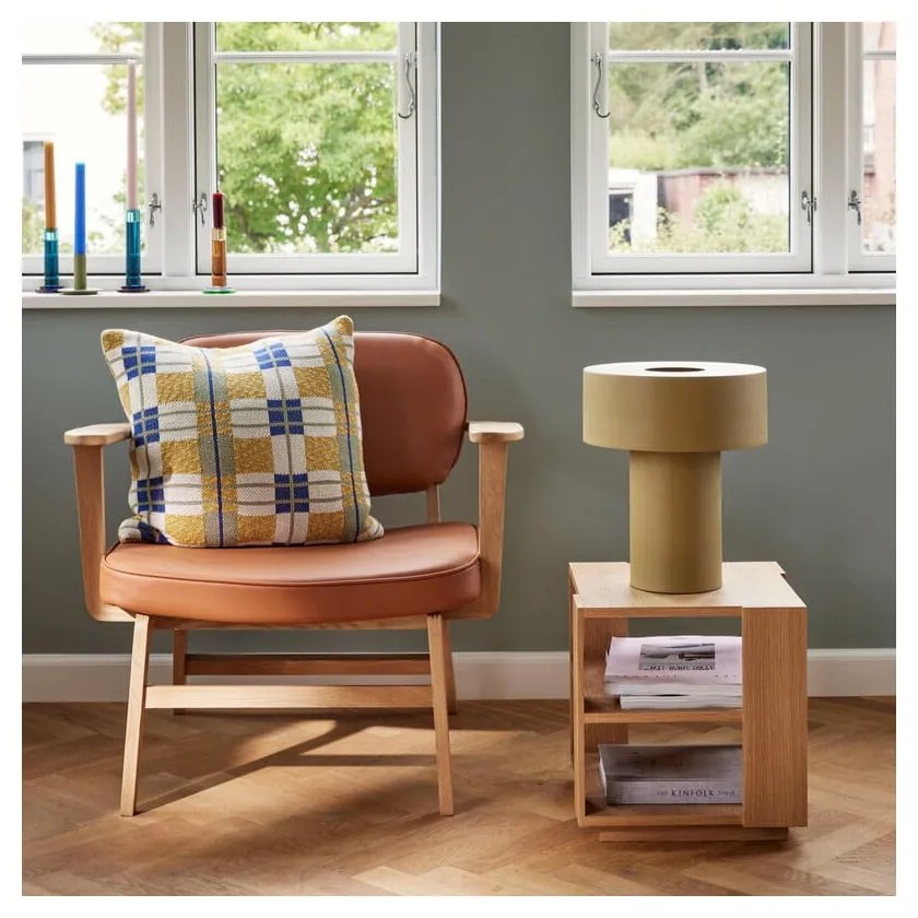 Oranžové kreslo z imitácie kože Hübsch Haze