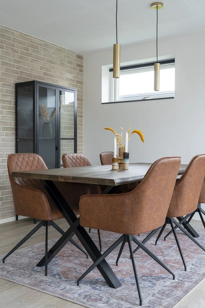 Čierna kovová vitrína 80x175 cm Brisbane – House Nordic