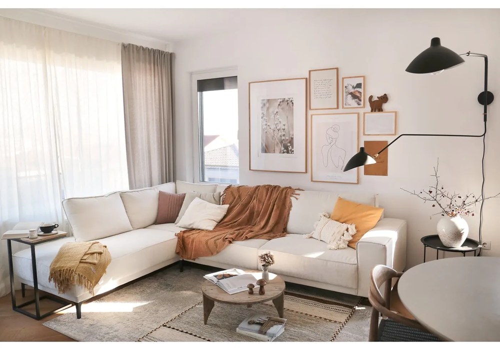 Biela váza z kameniny Bloomingville Geometric