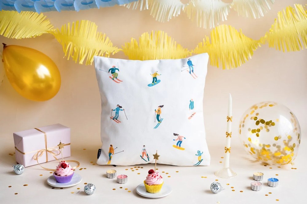 Sklenený svietnik Heir – Hübsch