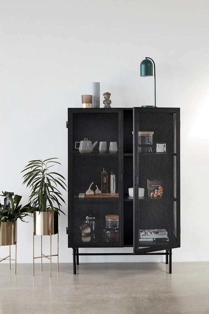 Súprava 2 kvetináčov na podstavcoch v mosadznej farbe Hübsch Gardo