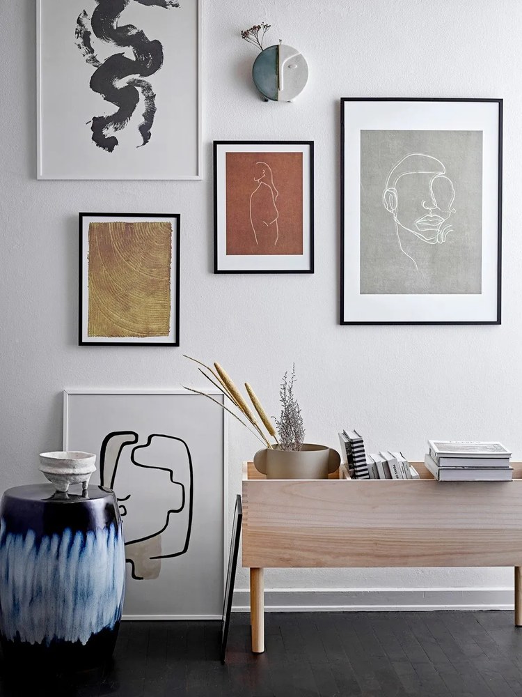 Sivá kovová váza Bloomingville Irie, výška 29 cm