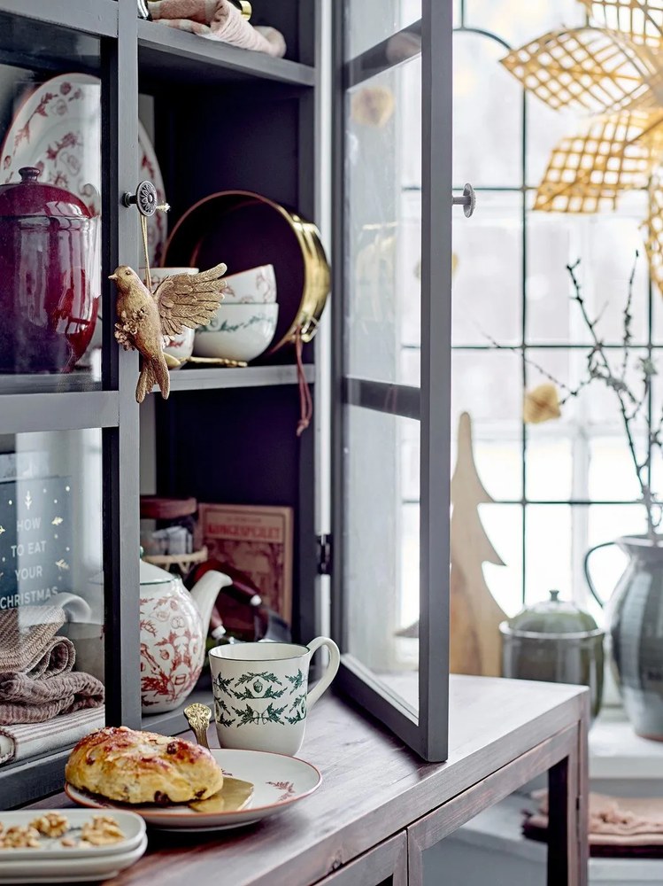 Krémové hrnčeky s vianočným motívom z kameniny v súprave 2 ks 300 ml Beth – Bloomingville