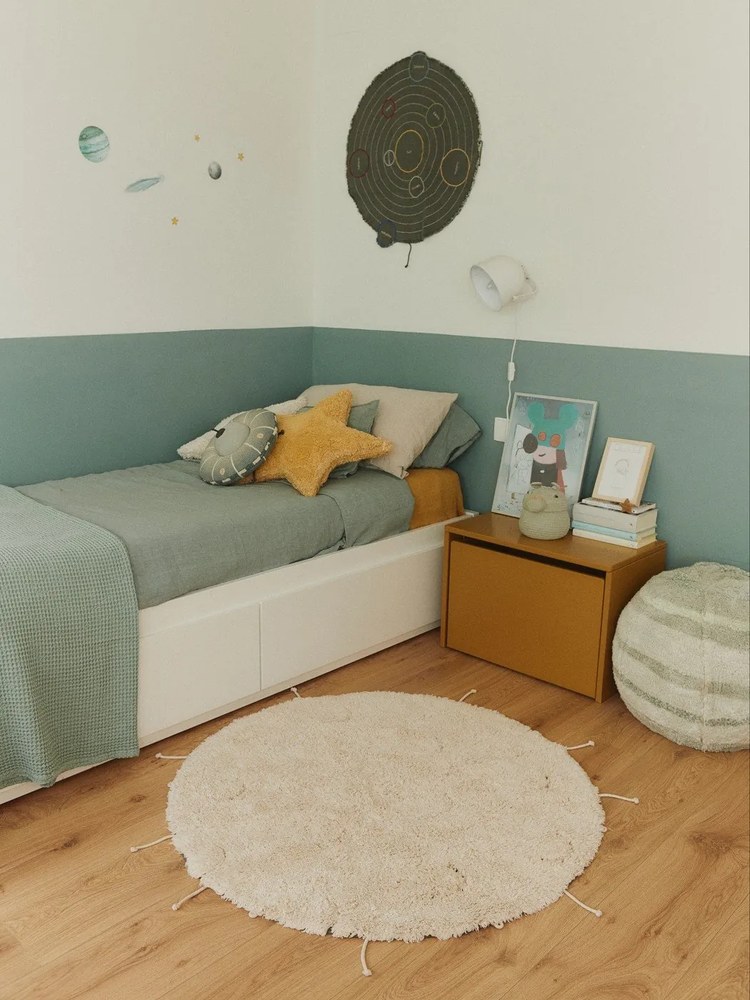 Šalviový zelený detský sedací vak Neptune – Lorena Canals