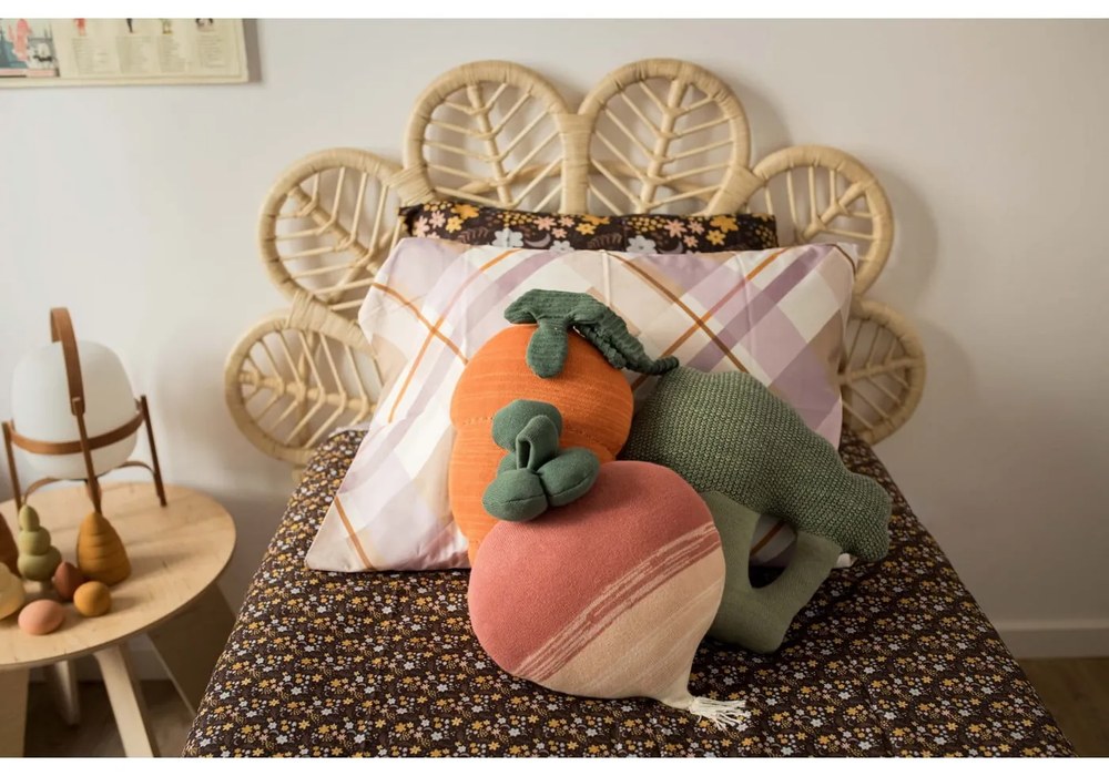 Detský vankúšik Ramona the Radish – Lorena Canals