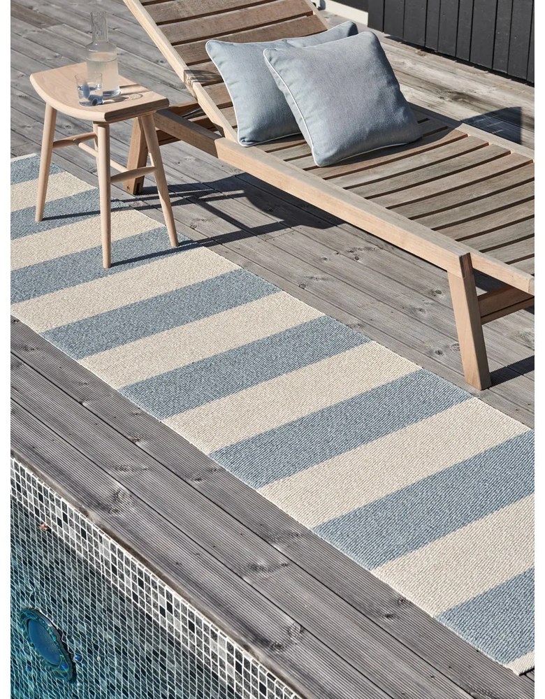 Svetlomodro-krémový vnútorný a vonkajší koberec 140x180 cm Bob Blue Fog – Pappelina