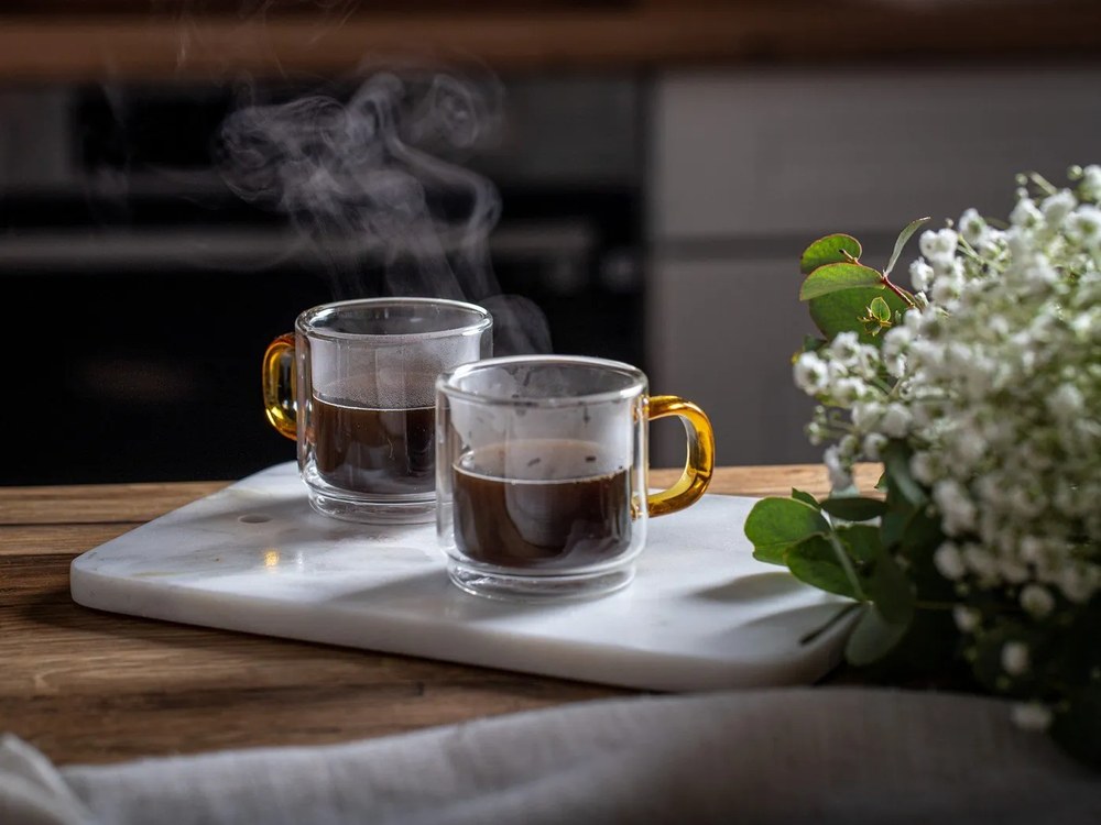 Sklenené hrnčeky v súprave 2 ks na espresso 80 ml Amber – Vialli Design