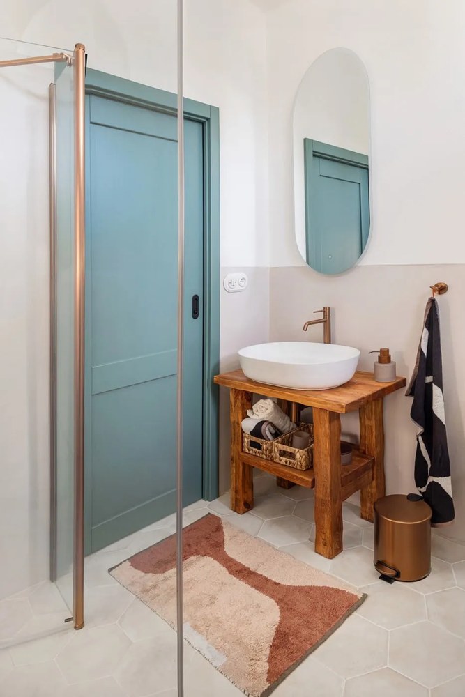 Bavlnený prateľný koberec v tehlovej a béžovej farbe 50x80 cm Figura – Mette Ditmer Denmark