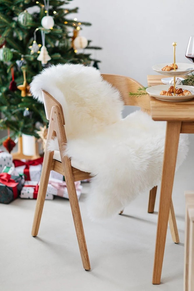 Prírodný dubový jedálenský stôl Rowico Mimi, 180 x 90 cm