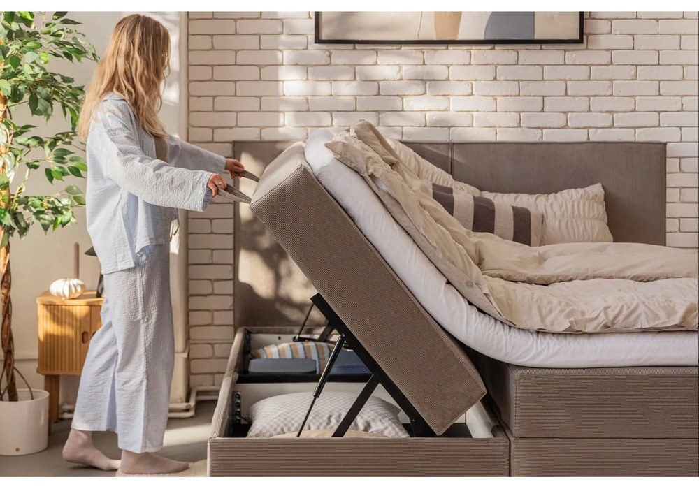 Boxspring posteľ taupe s úložným priestorom 180x200 cm Elva Bold – Bonami Selection