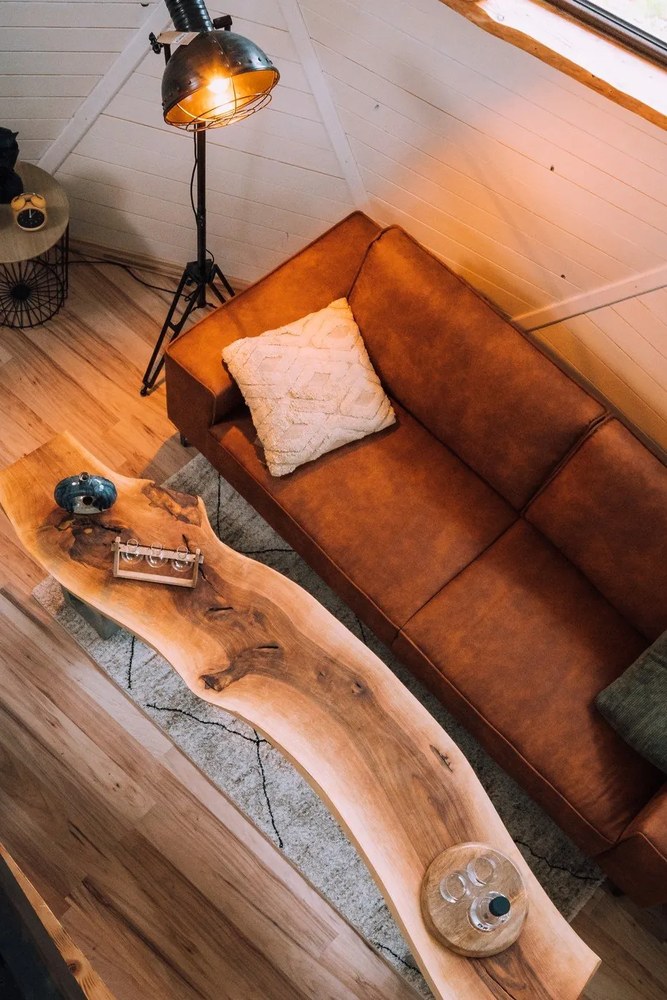 Odkladací stolík Actona Lotus Darko, ø 43 cm