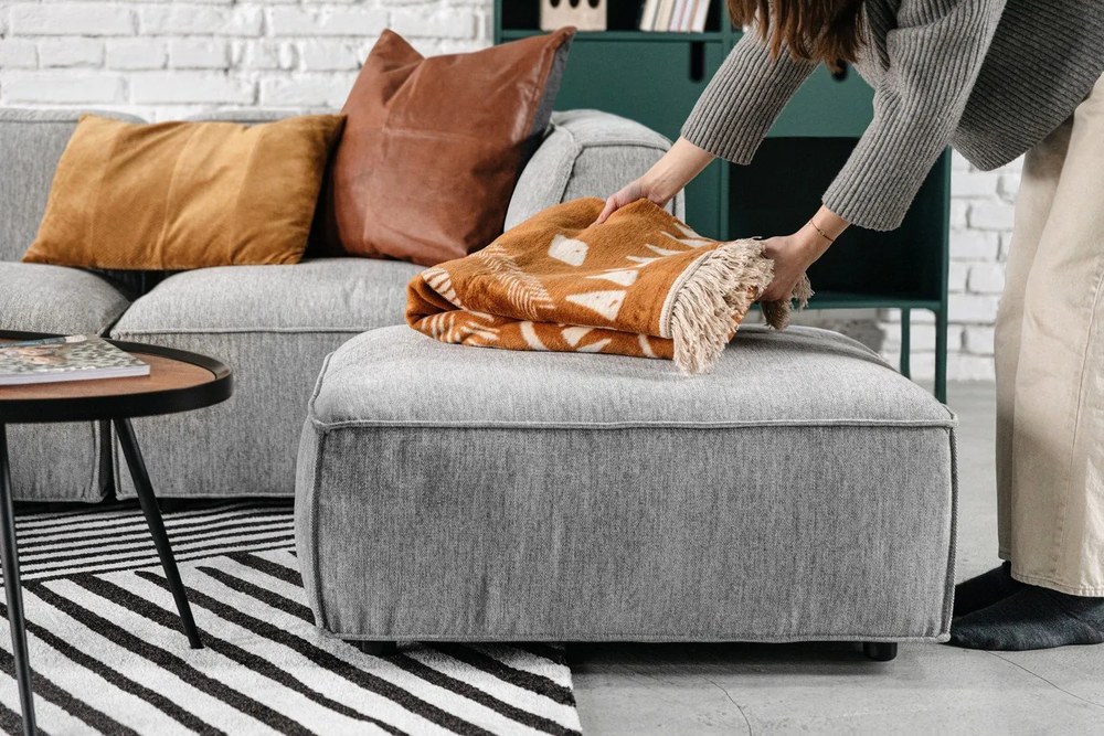 Svetlosivý stredový modul pohovky Bonami Selection Fairfield