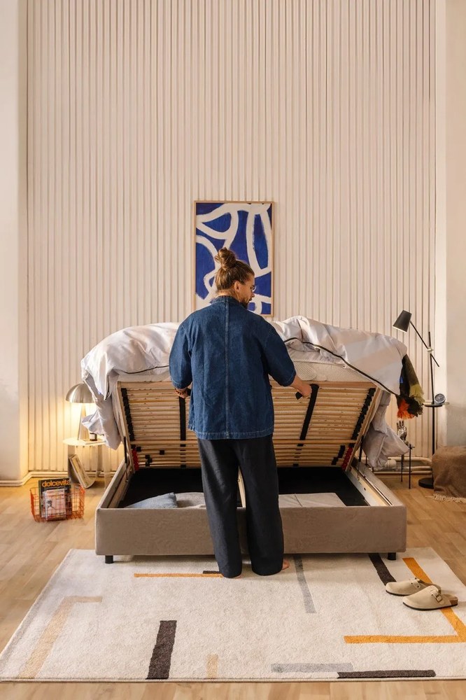 Tmavosivá LED stmievateľná stolová lampa (výška 20 cm) Mush – Hübsch