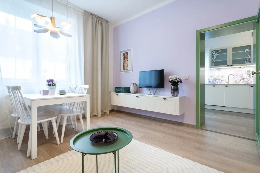 Krémovobiely koberec 200x290 cm Yen One – Universal