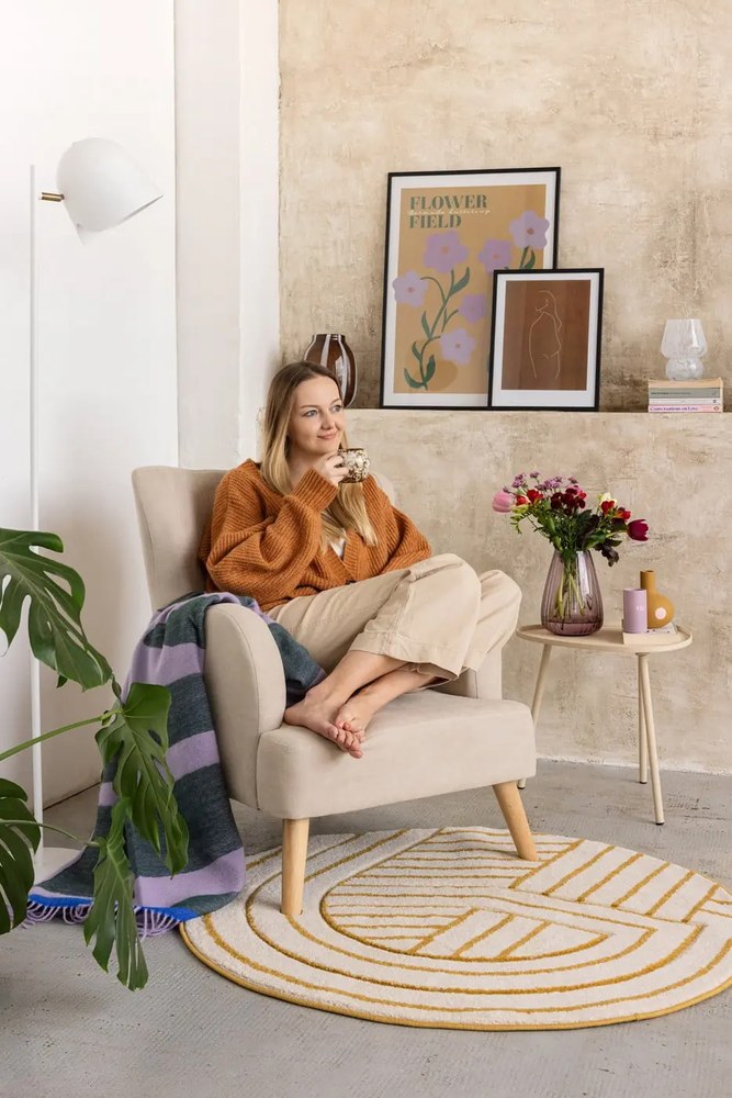 Hnedá sklenená váza Mayah – Bloomingville