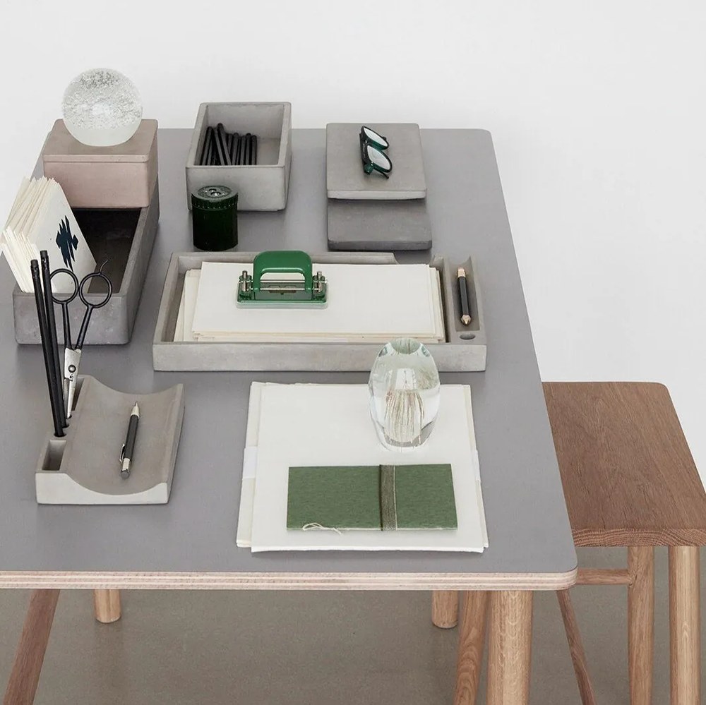 Barová stolička z dubového dreva v prírodnej farbe (výška sedadla 52 cm) Folk – Hübsch