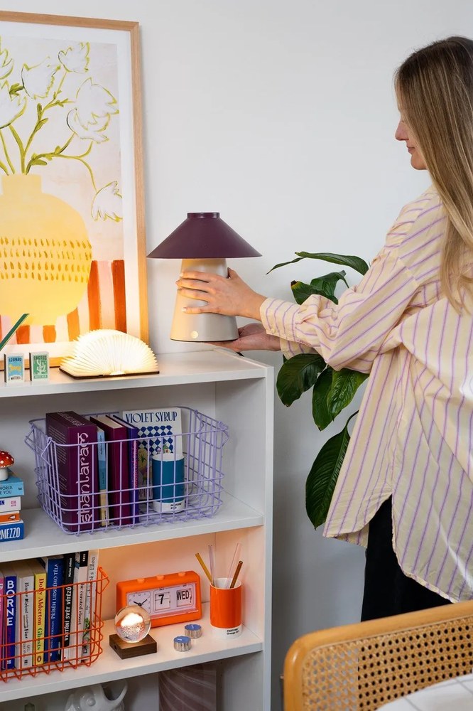 Digitálny budík Data Flip – Karlsson