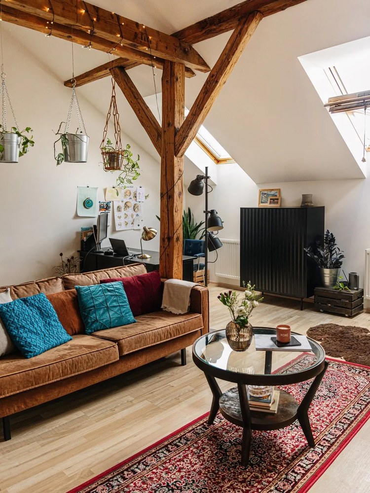 Stolová lampa v zlatej farbe Leitmotiv Hood