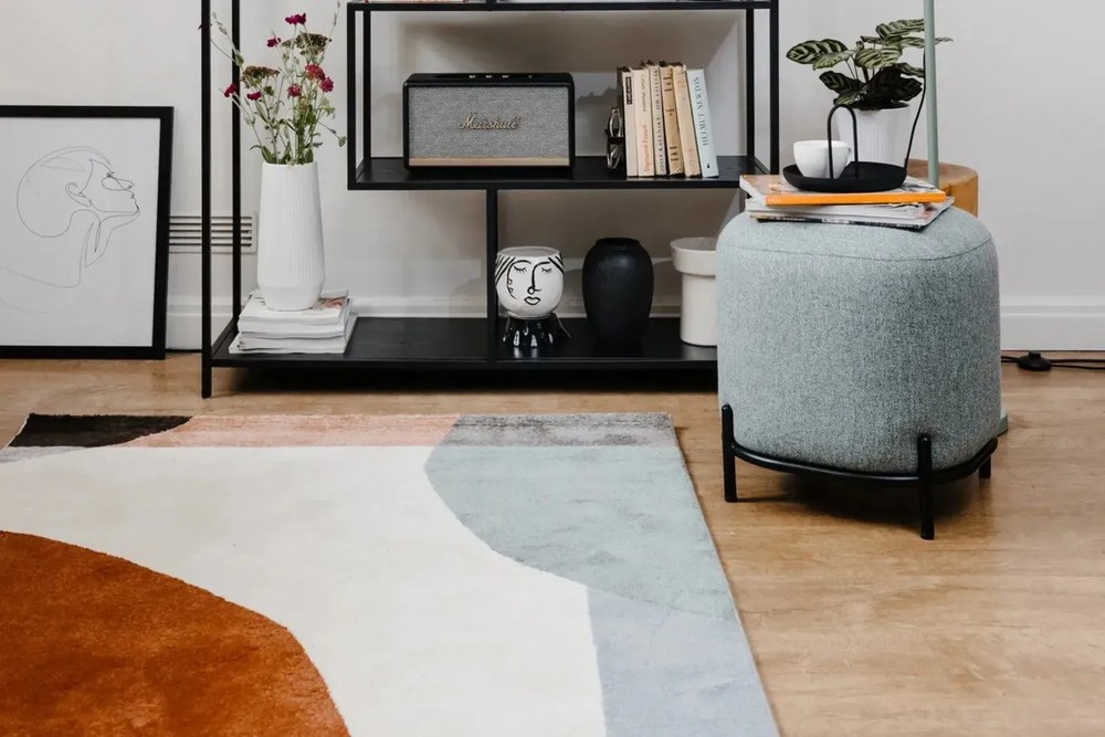 Čierny kovový servírovací podnos Zone Singles, ø 20 cm