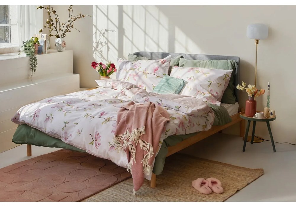Biela porcelánová váza Kähler Design Poppy, výška 21 cm