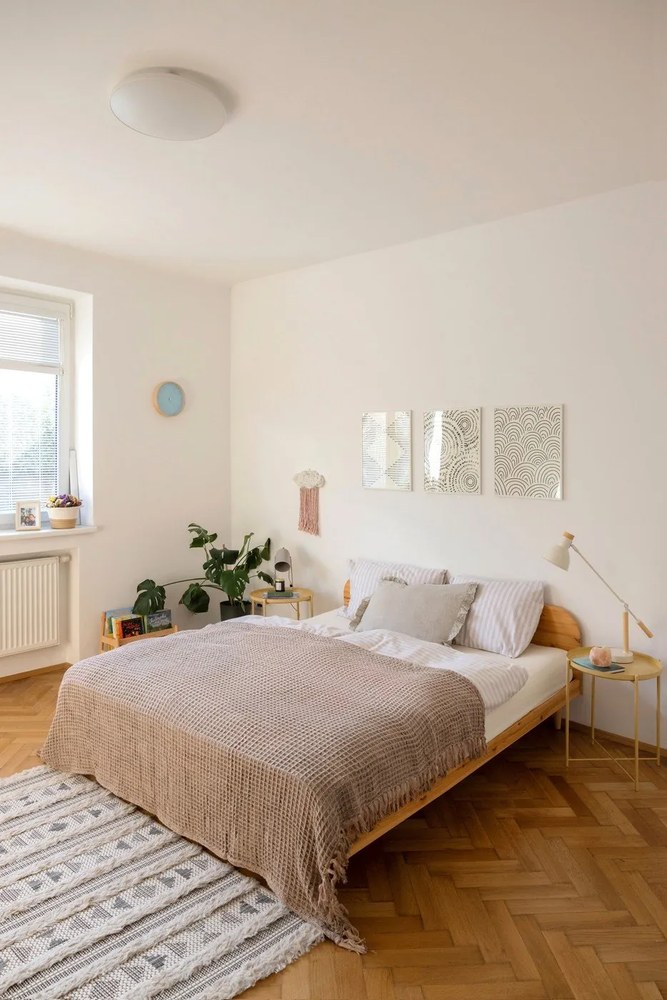 Sivá stolná lampa Leitmotiv Enchant