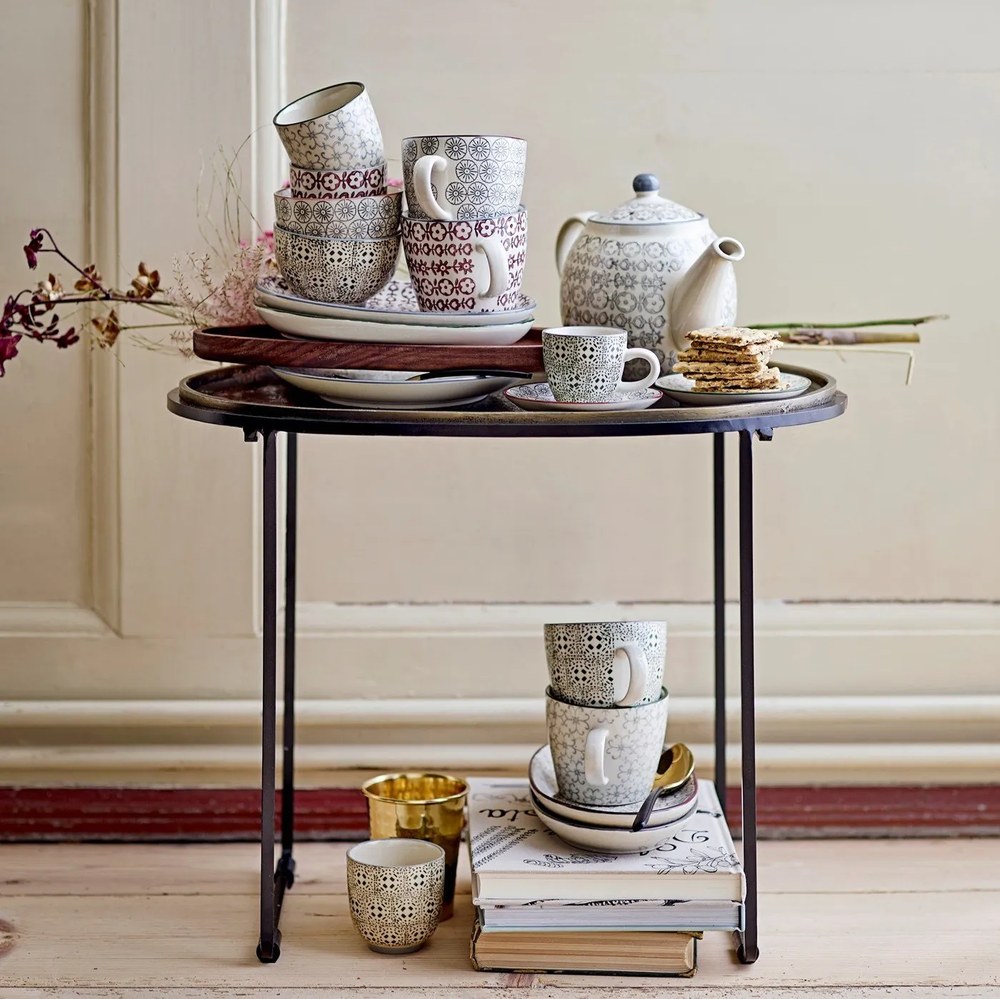 Sada 4 kameninových hrnčekov Bloomingville Karine Mugs