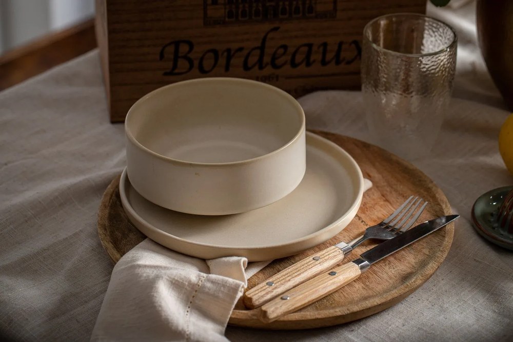 Drevená tácka ø 30 cm Mango – Orion