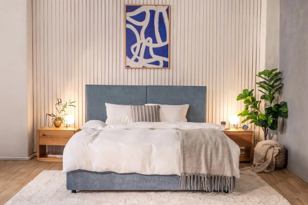 Modrá čalúnená dvojlôžková posteľ s úložným priestorom s roštom 160x200 cm Myra Bold – Bonami Selection