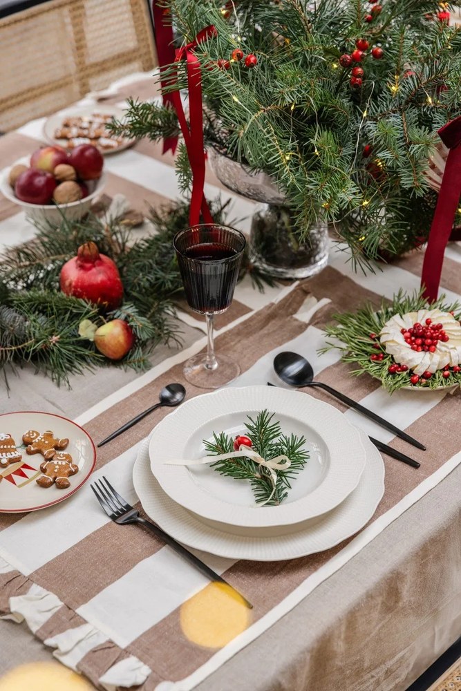 24-dielna sada tanierov z porcelánu Kutahya Golden Era