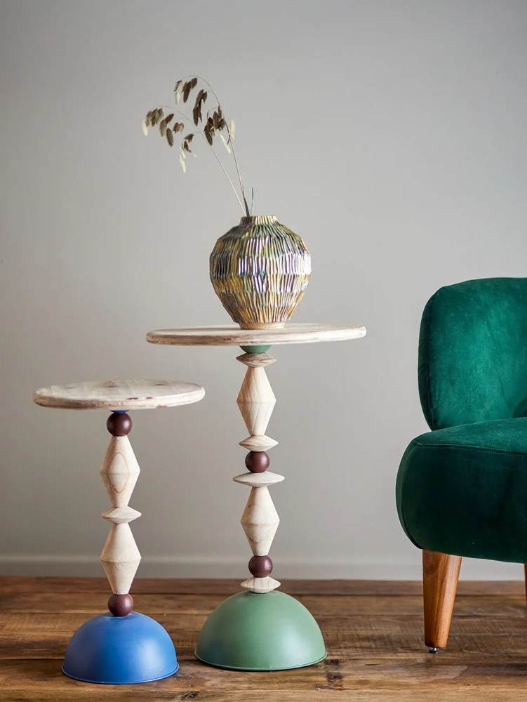 Okrúhly odkladací stolík z jedlového dreva ø 30 cm Mannelli – Bloomingville