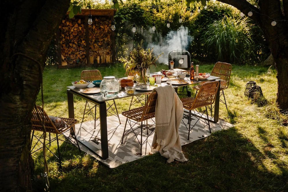 Sivý záhradný stôl pre 8 osôb Bonami Selection Strong, 210 x 100 cm