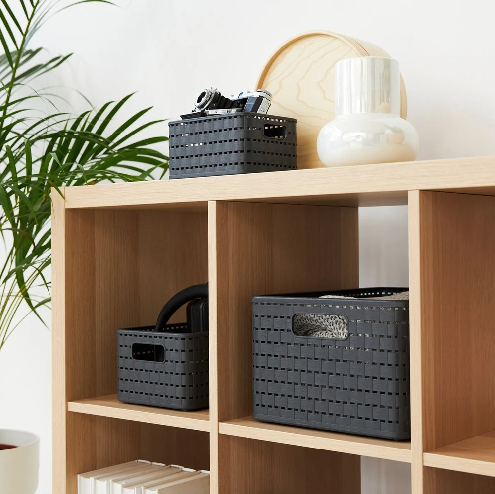 Tmavosivý úložný košík z recyklovaného plastu Country - Rotho