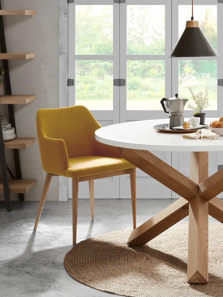 Jedálenský stôl Kave Home Nori, ⌀ 135 cm