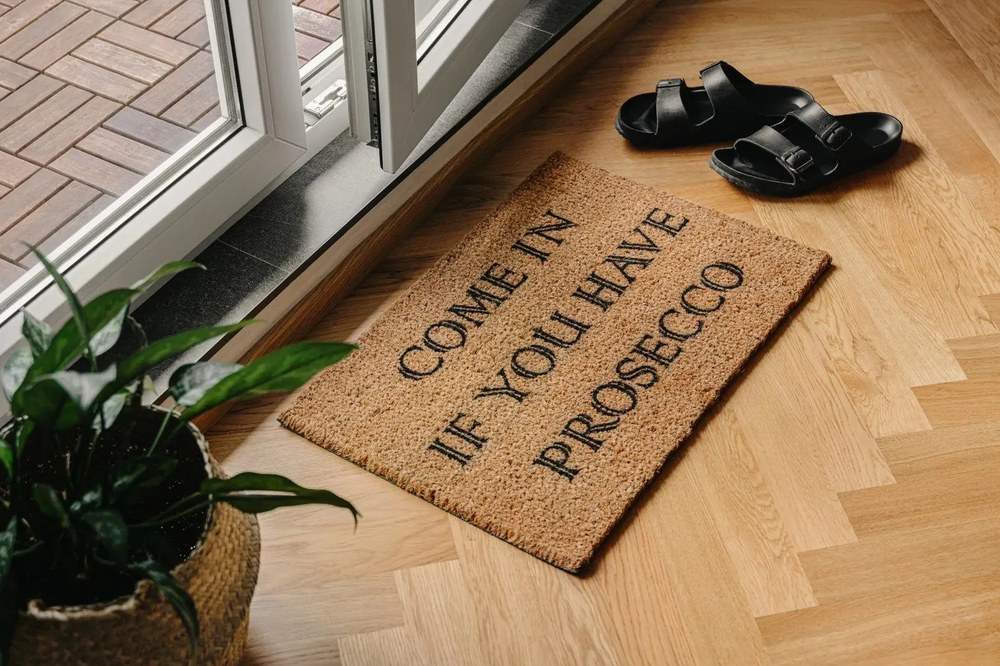 Svetlý úložný košík z morskej trávy Compactor, ⌀ 36 cm