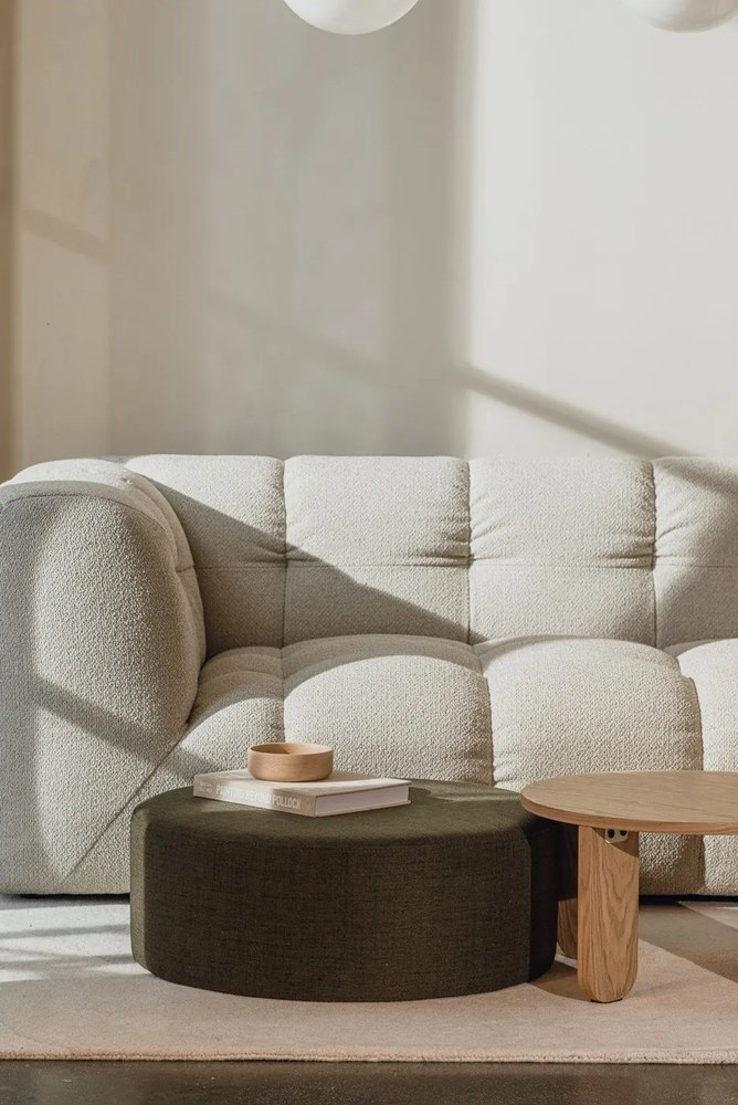 Khaki taburet Folk – noo.ma