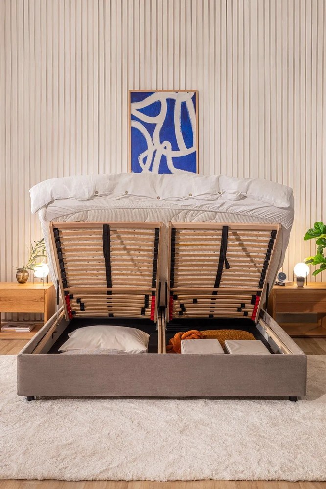 Čalúnená dvojlôžková posteľ taupe s úložným priestorom s roštom 180x200 cm Myra Pillow – Bonami Selection