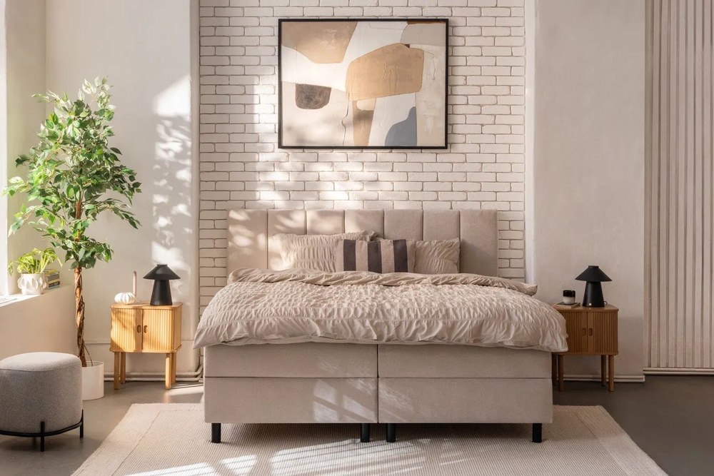 Béžová boxspring posteľ s úložným priestorom 180x200 cm Elva Bold Line – Bonami Selection
