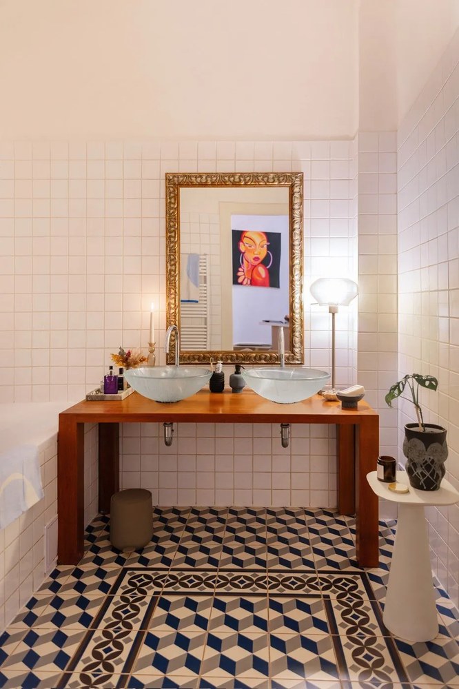 Kovový okrúhly odkladací stolík ø 28 cm Abala – Light &amp; Living