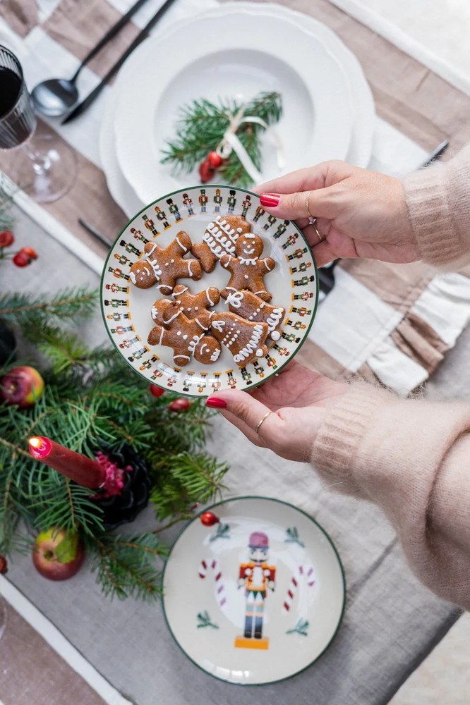 24-dielna sada tanierov z porcelánu Kutahya Golden Era