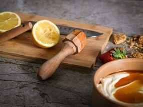 12-dielna súprava tehlovooranžového kameninového riadu Bonami Selection Malia