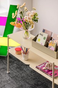 Sklenená ručne vyrobená váza (výška 19 cm) Aino – Hübsch