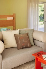 Béžový koberec Hübsch Poppy, 120 × 180 cm