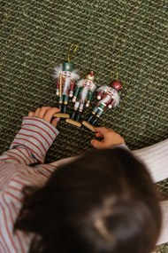 Drevené vianočné ozdoby v súprave 6 ks 13 cm Nikita – Bloomingville