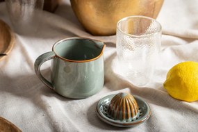 Zelená kameninová kanvička s odšťavovačom Bloomingville Pixie